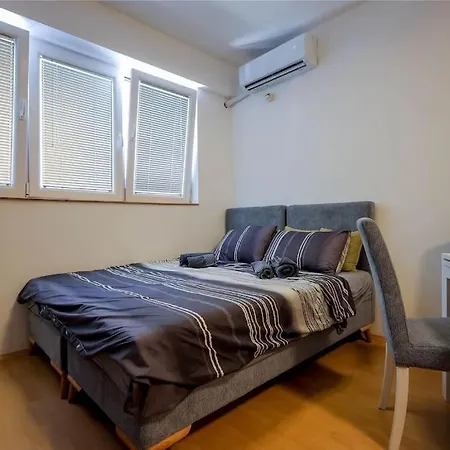 Fenix Flat Apartment Skopje Exterior photo